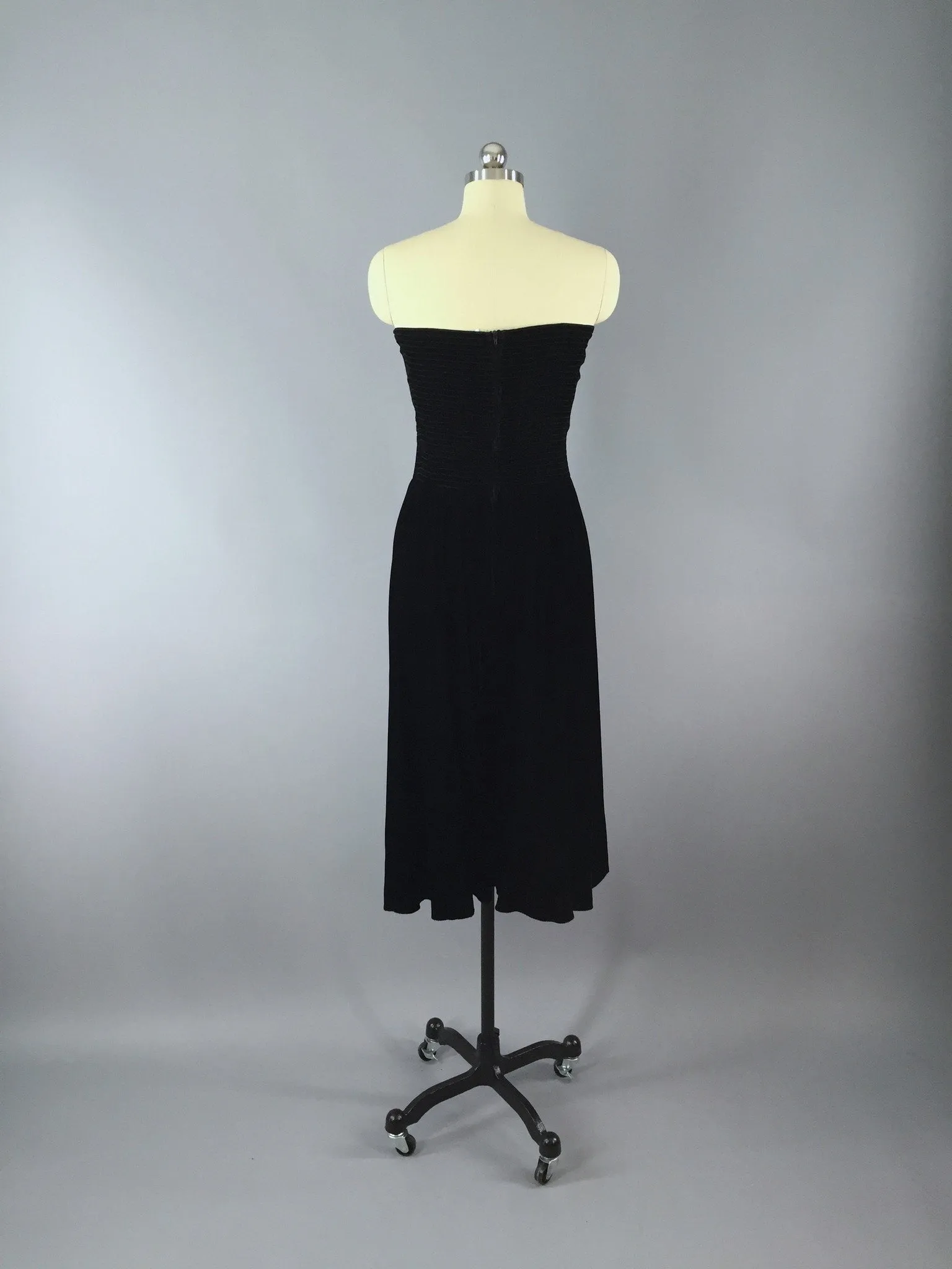 Vintage 80s Dress / Strapless Black Velvet